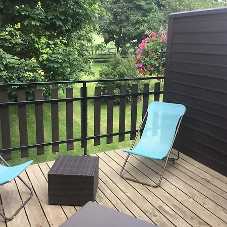 Sejournez En Ferme Avec Piscine, Tennis, Chevaux Et Parking Securise Bed & Breakfast 3*
