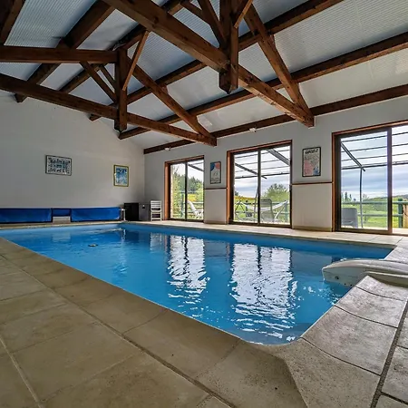 Sejournez En Ferme Avec Piscine, Tennis, Chevaux Et Parking Securise Saint-Romain-Lachalm