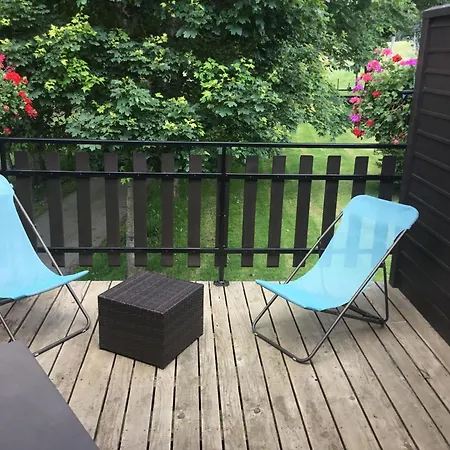 Sejournez En Ferme Avec Piscine, Tennis, Chevaux Et Parking Securise Bed & Breakfast 3*