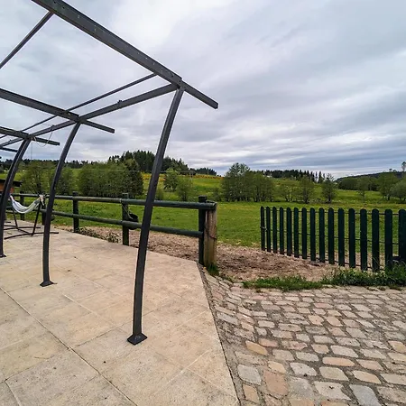 Sejournez En Ferme Avec Piscine, Tennis, Chevaux Et Parking Securise Saint-Romain-Lachalm