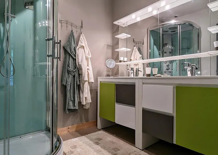 Bed & Breakfast Sejournez En Ferme Avec Piscine, Tennis, Chevaux Et Parking Securise - Fr-1-582-518 Saint-Romain-Lachalm