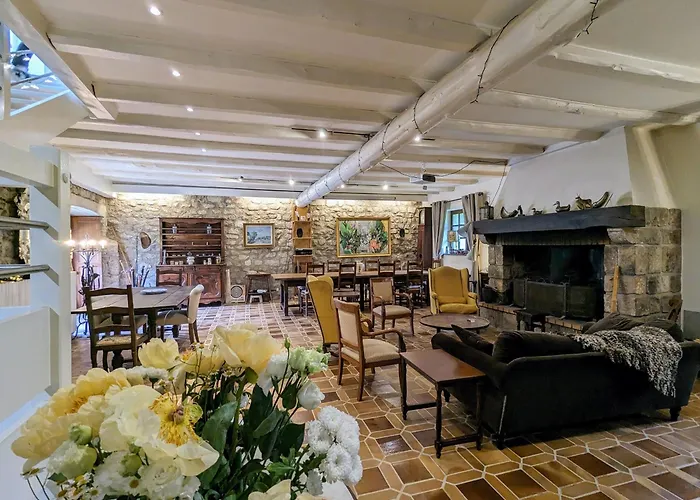 Bed & Breakfast Sejournez En Ferme Avec Piscine, Tennis, Chevaux Et Parking Securise - Fr-1-582-518