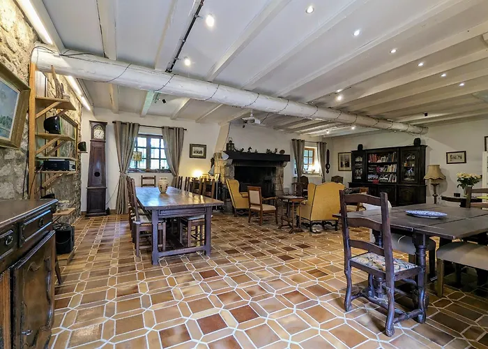 Bed & Breakfast Sejournez En Ferme Avec Piscine, Tennis, Chevaux Et Parking Securise - Fr-1-582-518